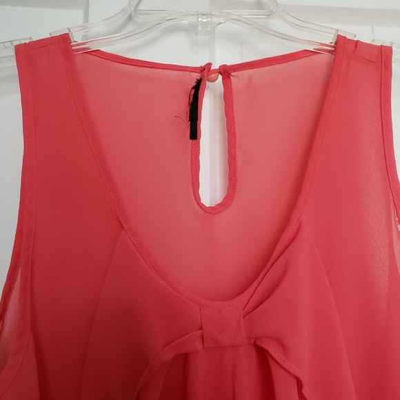 $60 Mezzanine Boutique | Medium |Chiffon Tank - Picture 5 of 7